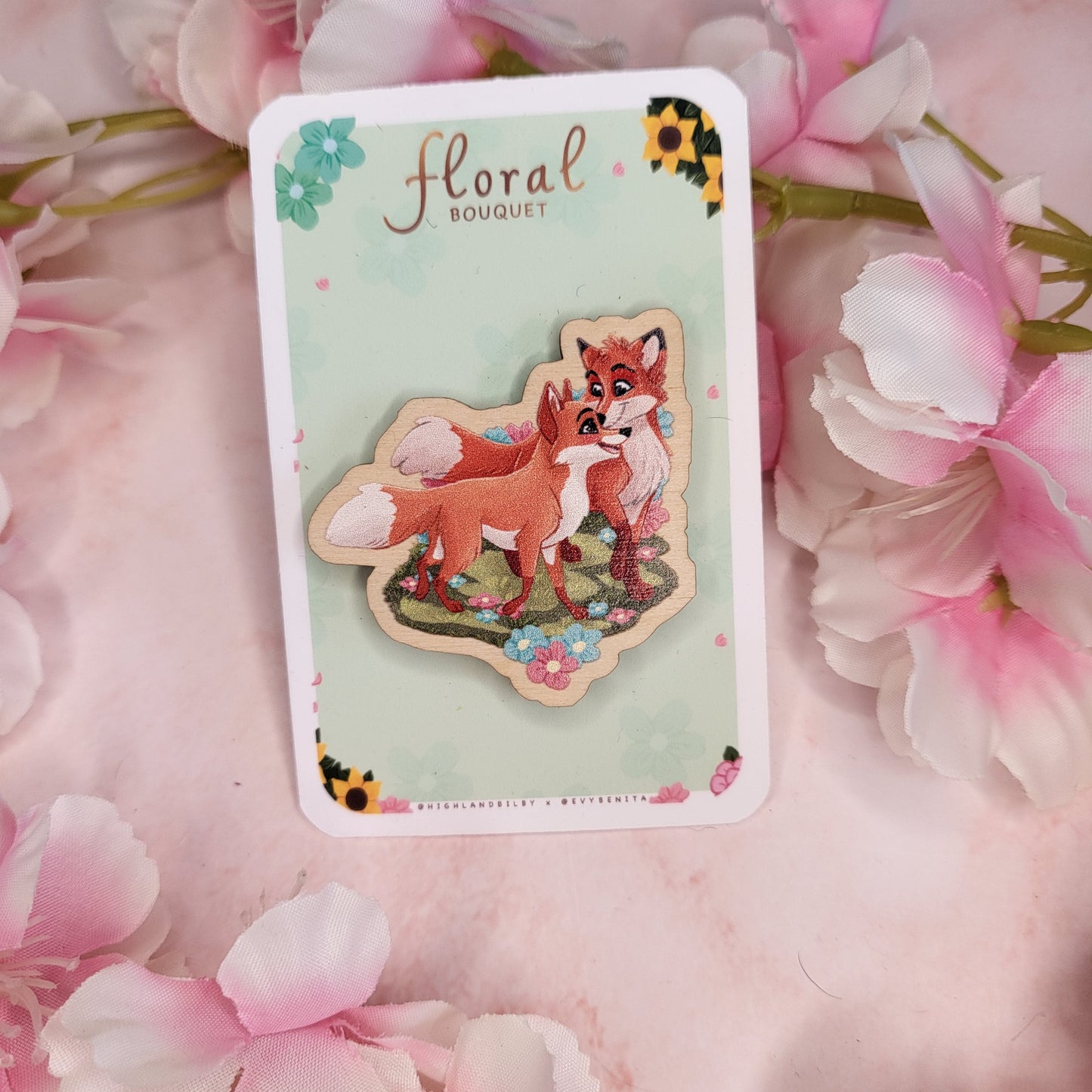 Red Foxes Wooden Pin