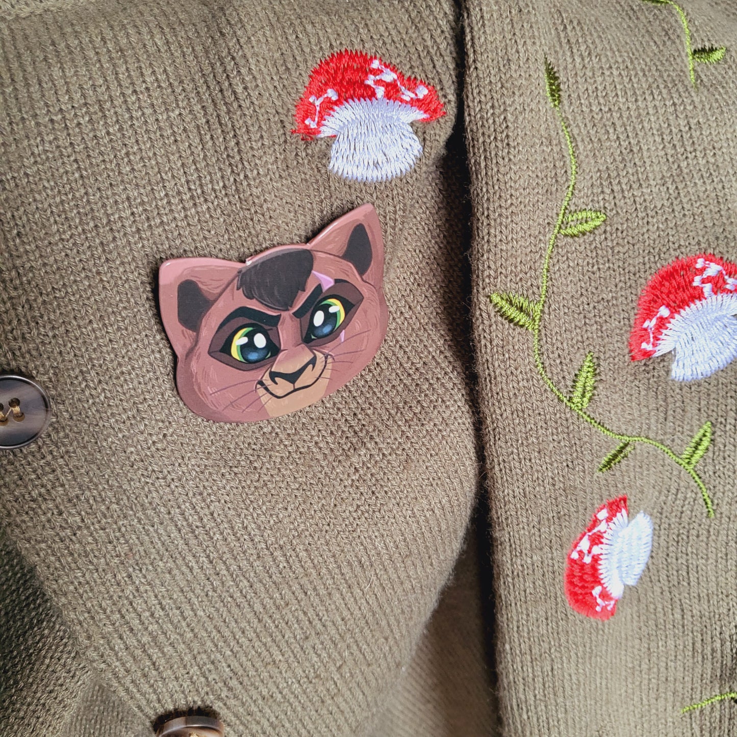 Lion XL Animal Badge