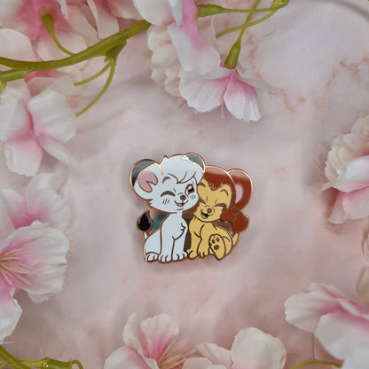 Kawaii Lion Cubs Cuddling Enamel Pin