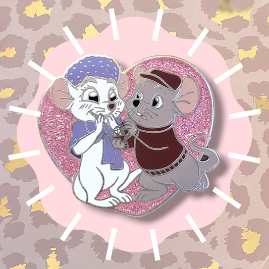 Mouse Proposal Enamel Pin